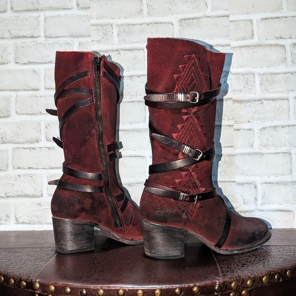 FreeBird COLIN Boot in Black Cherry size 8 - Picture 10 of 13